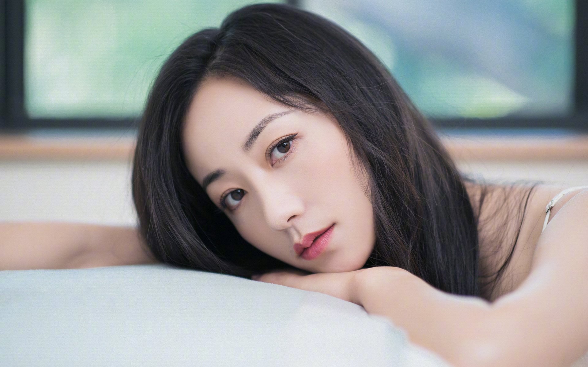 开云·Kaiyun网页版-多支队伍采用高位逼抢战术比赛节奏全面加快更具观赏性，高位低抢