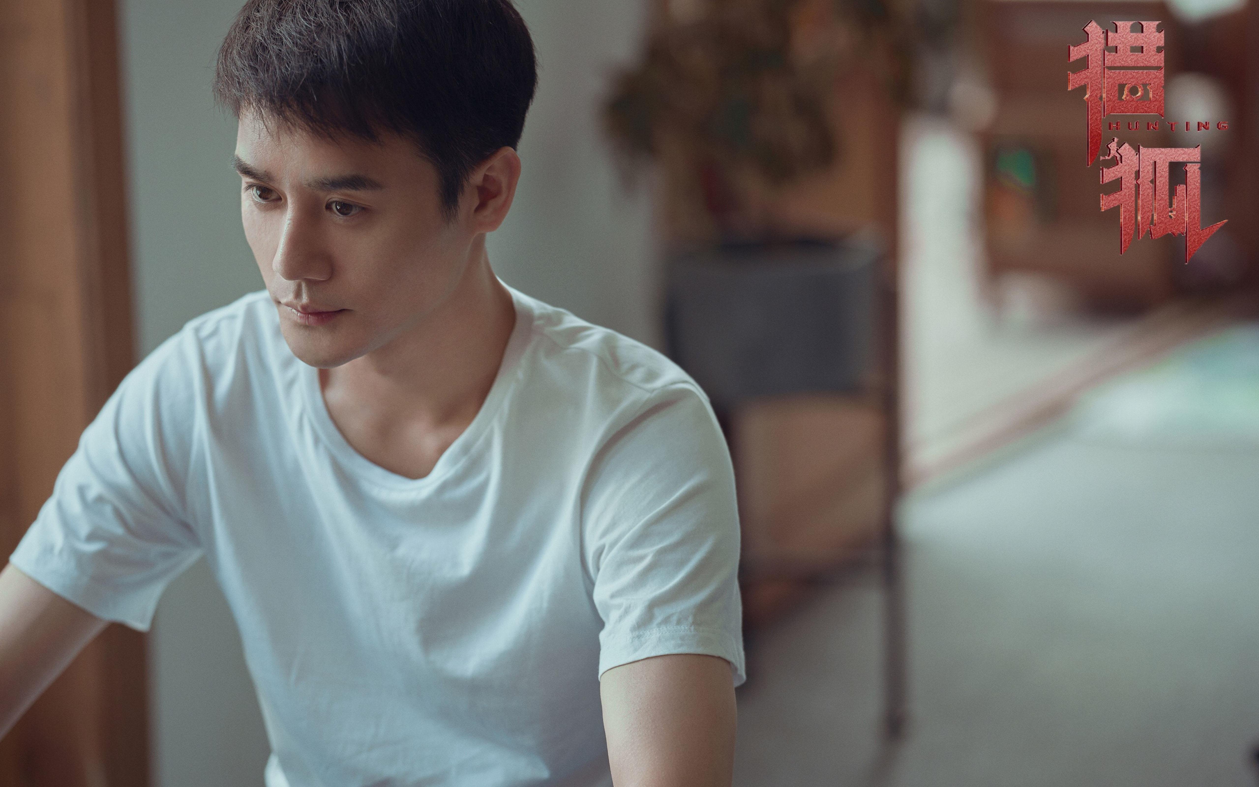 多支队伍采用高位逼抢战术比赛节奏全面加快更具观赏性,高位低抢