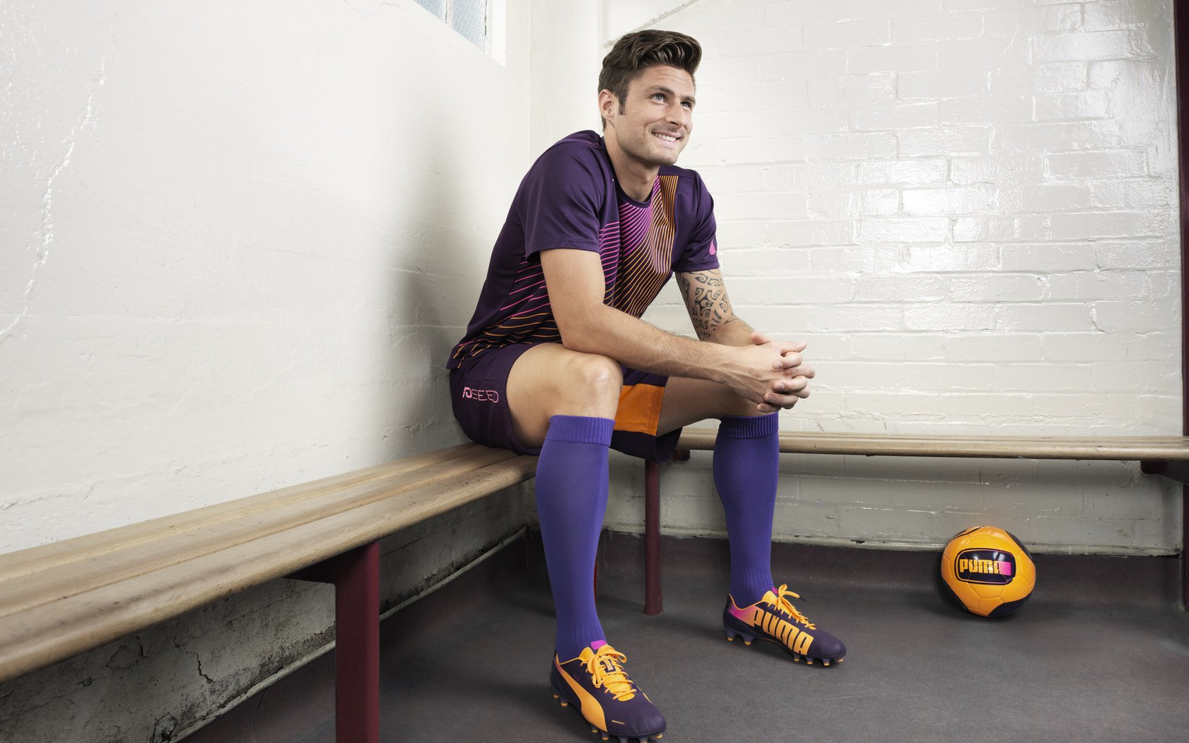 开云电竞-史上“爆炸”快攻：速度和技巧的撞击令人咋舌，爆炸物质的爆速是多少